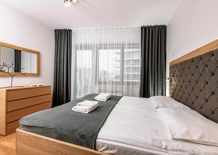 Prywatny 413 W Arka Medical Przy Plazy 公寓