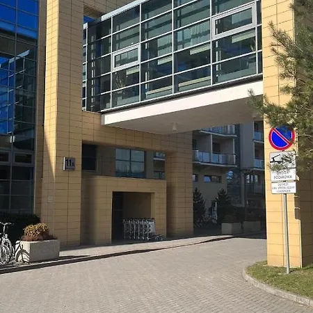 Prywatny 413 W Arka Medical Przy Plazy Appartamento